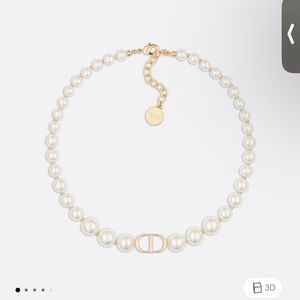 Dior 30 Montaigne Pearl CD Choker